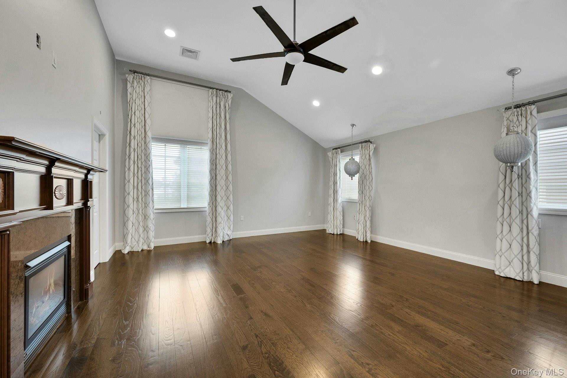 Photo 14 of this property