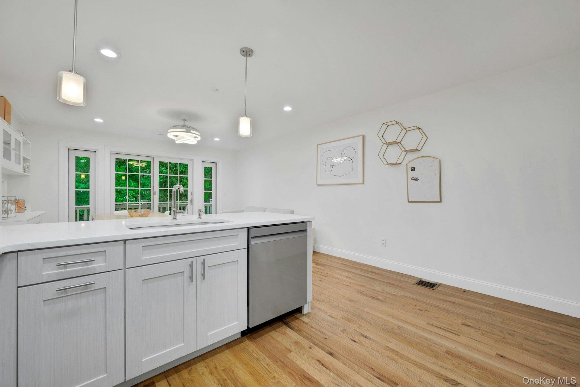 Photo 11 of this property
