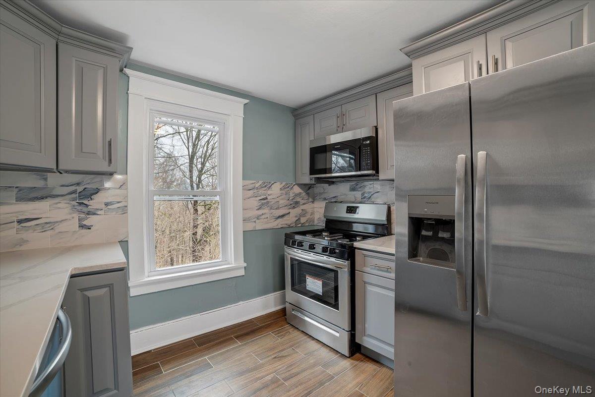 Photo 7 of this property
