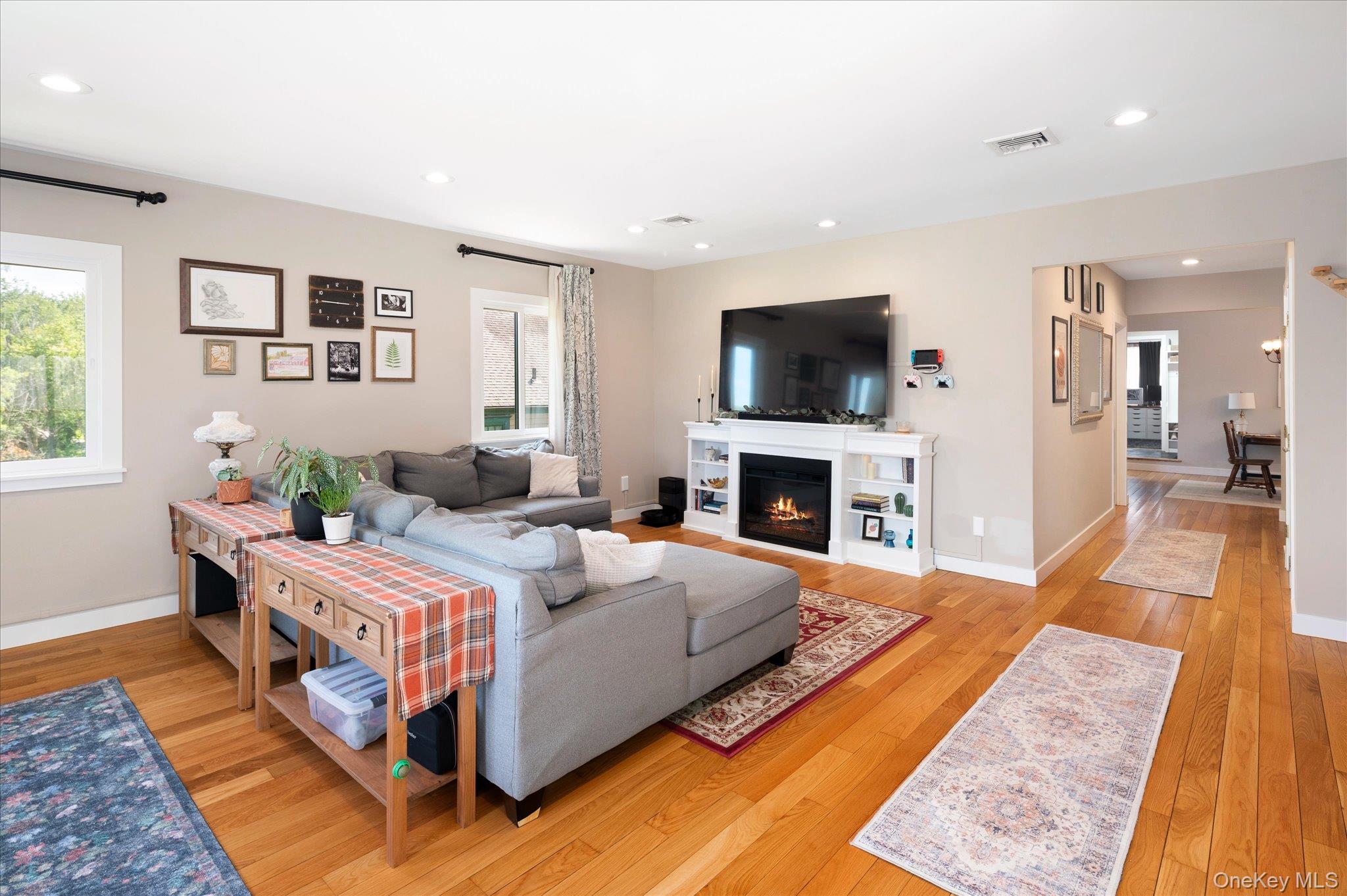Photo 6 of this property