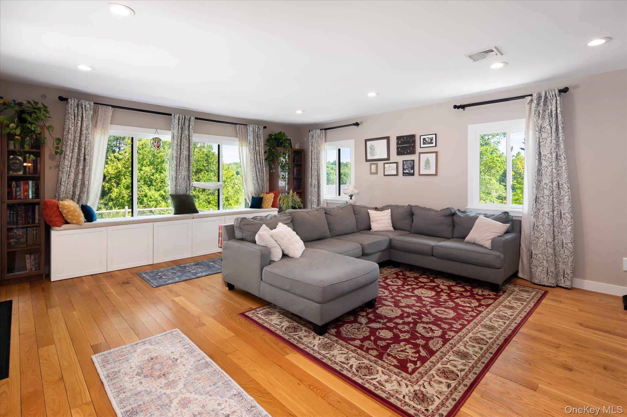 Photo 7 of this property
