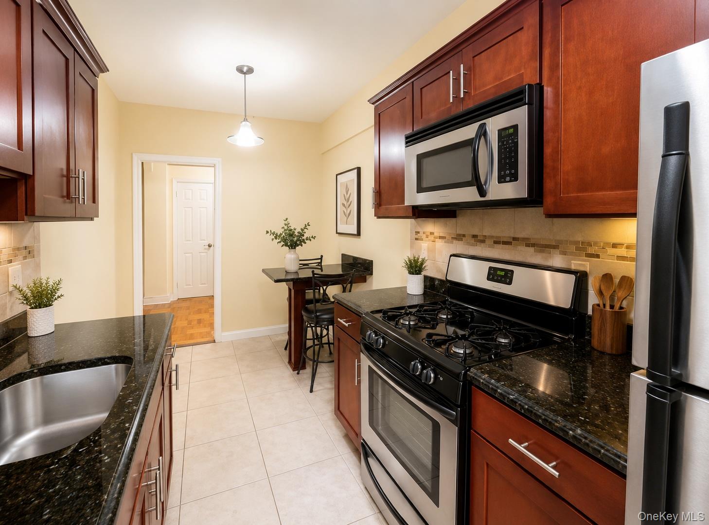 Photo 4 of this property