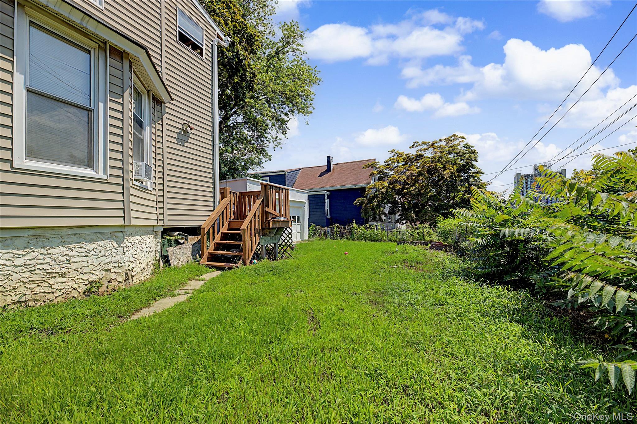 Photo 4 of this property