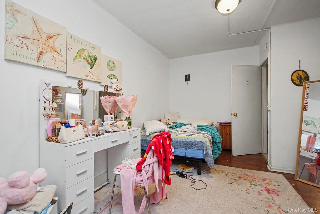 Photo 33 of this property