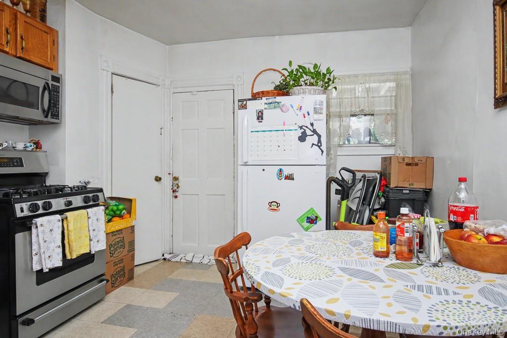 Photo 3 of this property