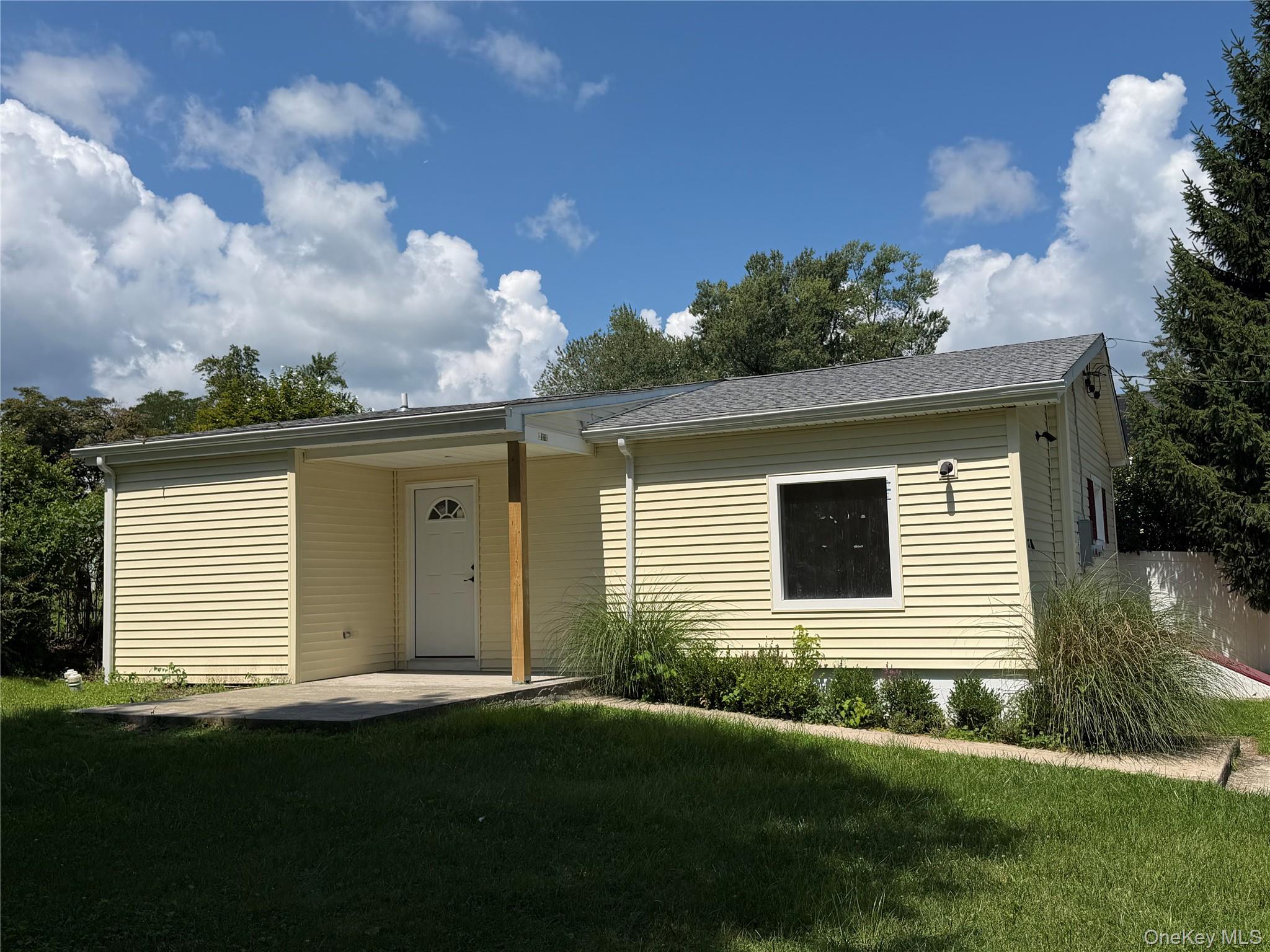Nestled in the heart of Montrose, this charming and private junior 3-b...