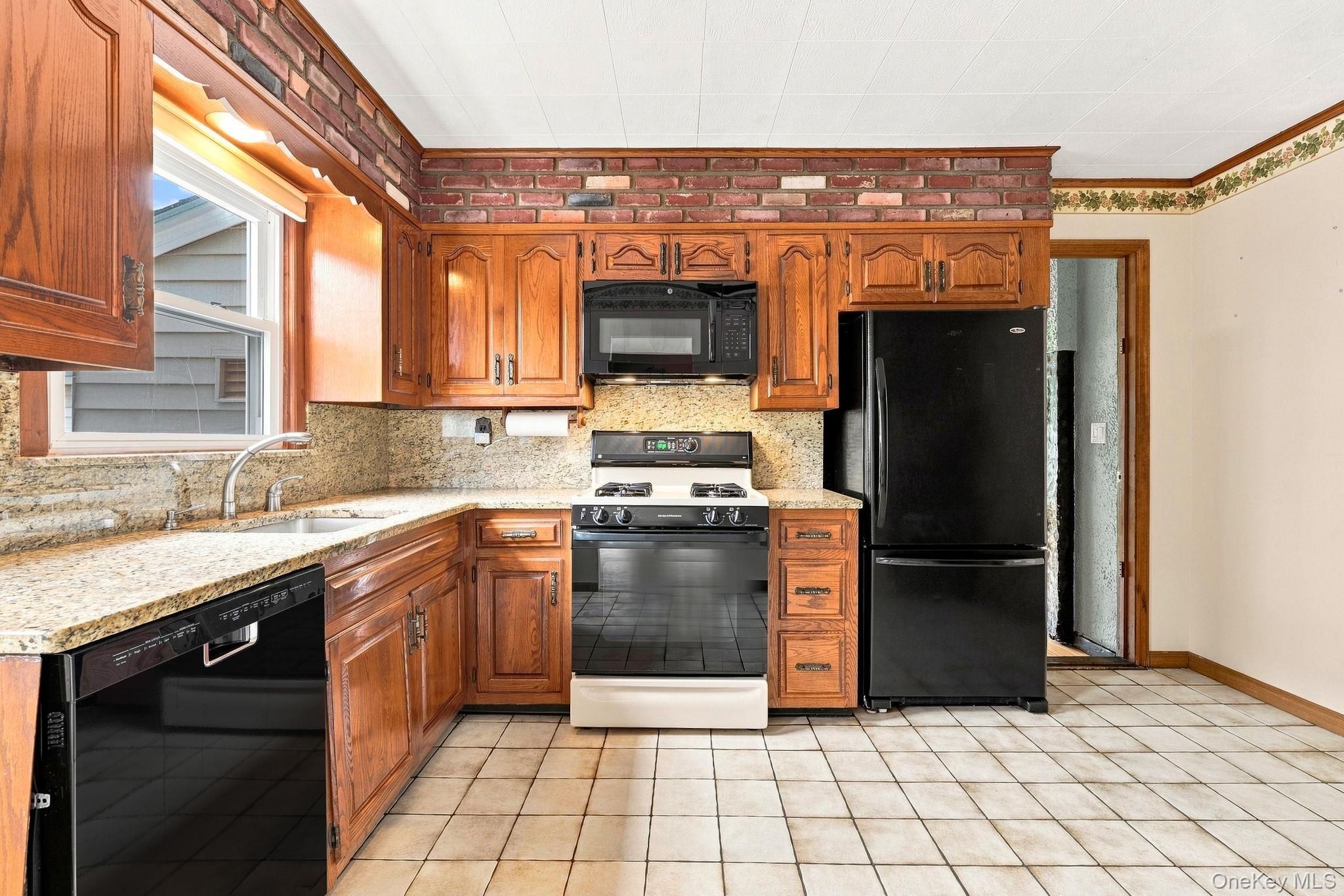 Photo 5 of this property