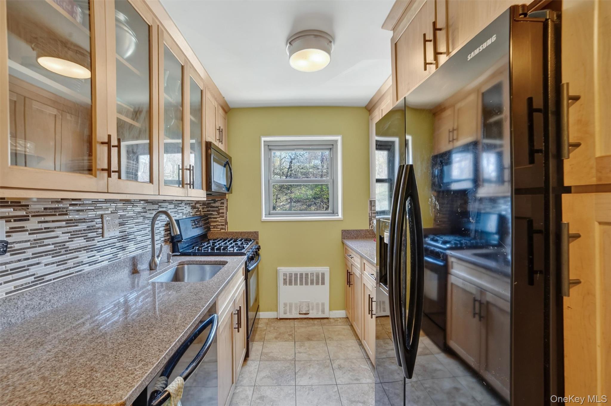 Photo 3 of this property