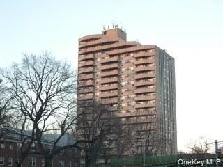 Welcome to 1523 Central Park Ave, Spacious 2 Room Studio, (bathroom,li...