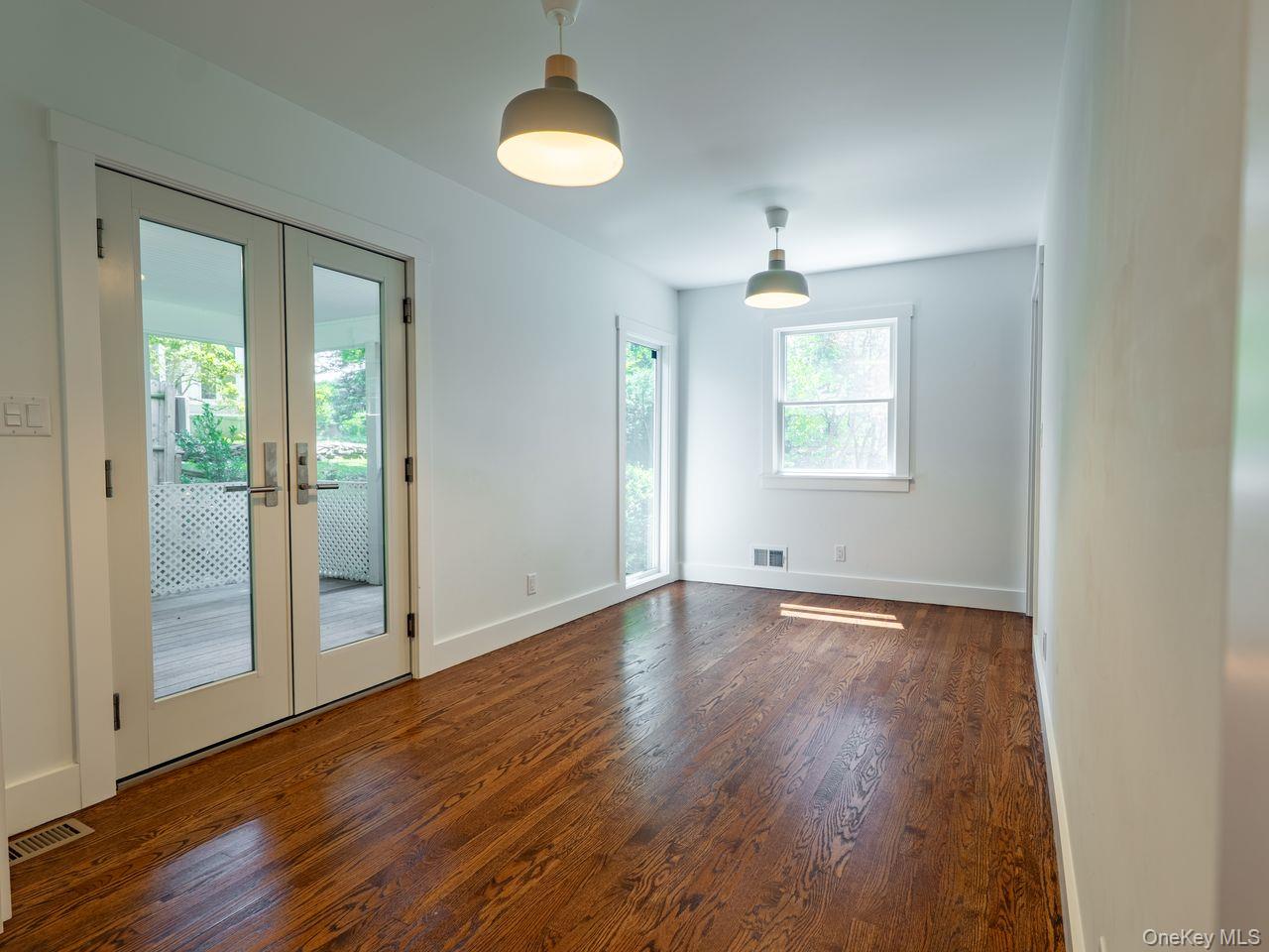 Photo 4 of this property