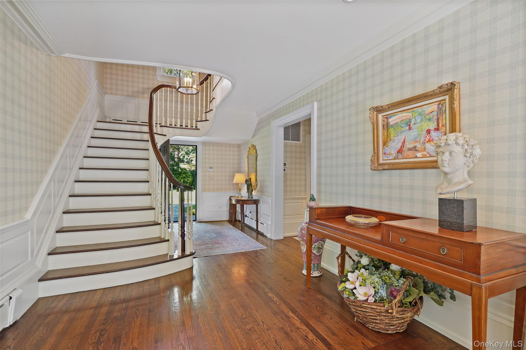 Photo 10 of this property