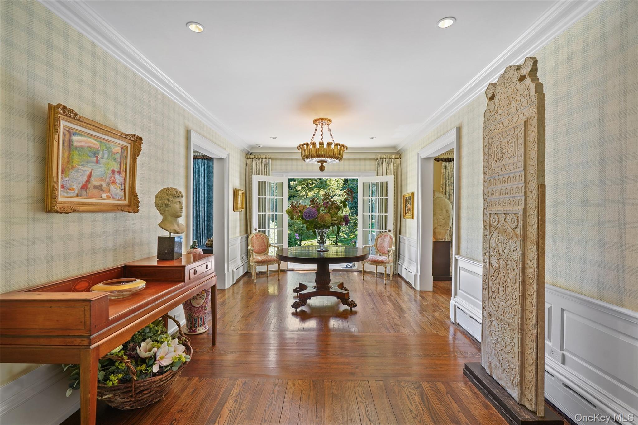 Photo 9 of this property