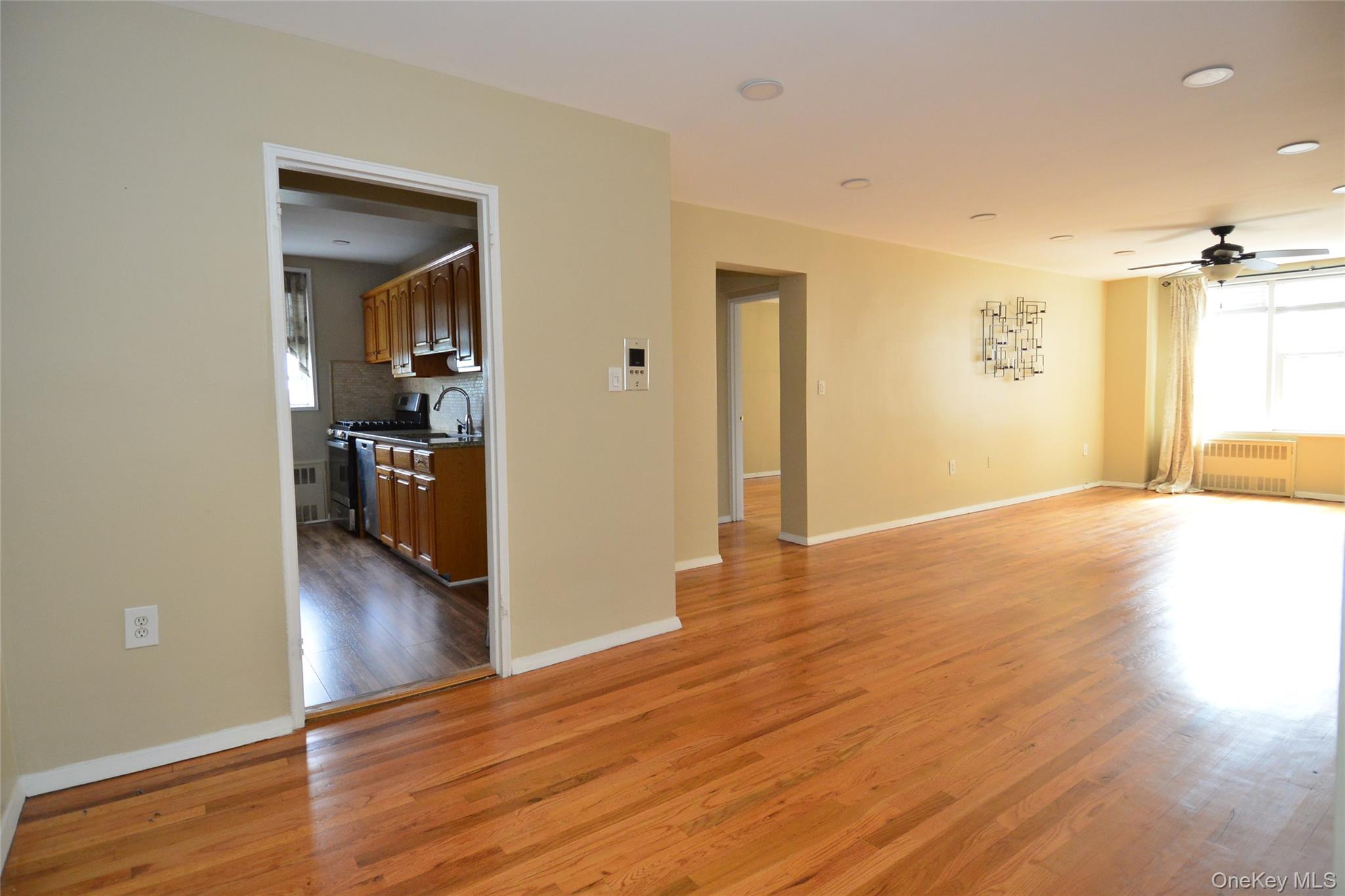 Photo 4 of this property