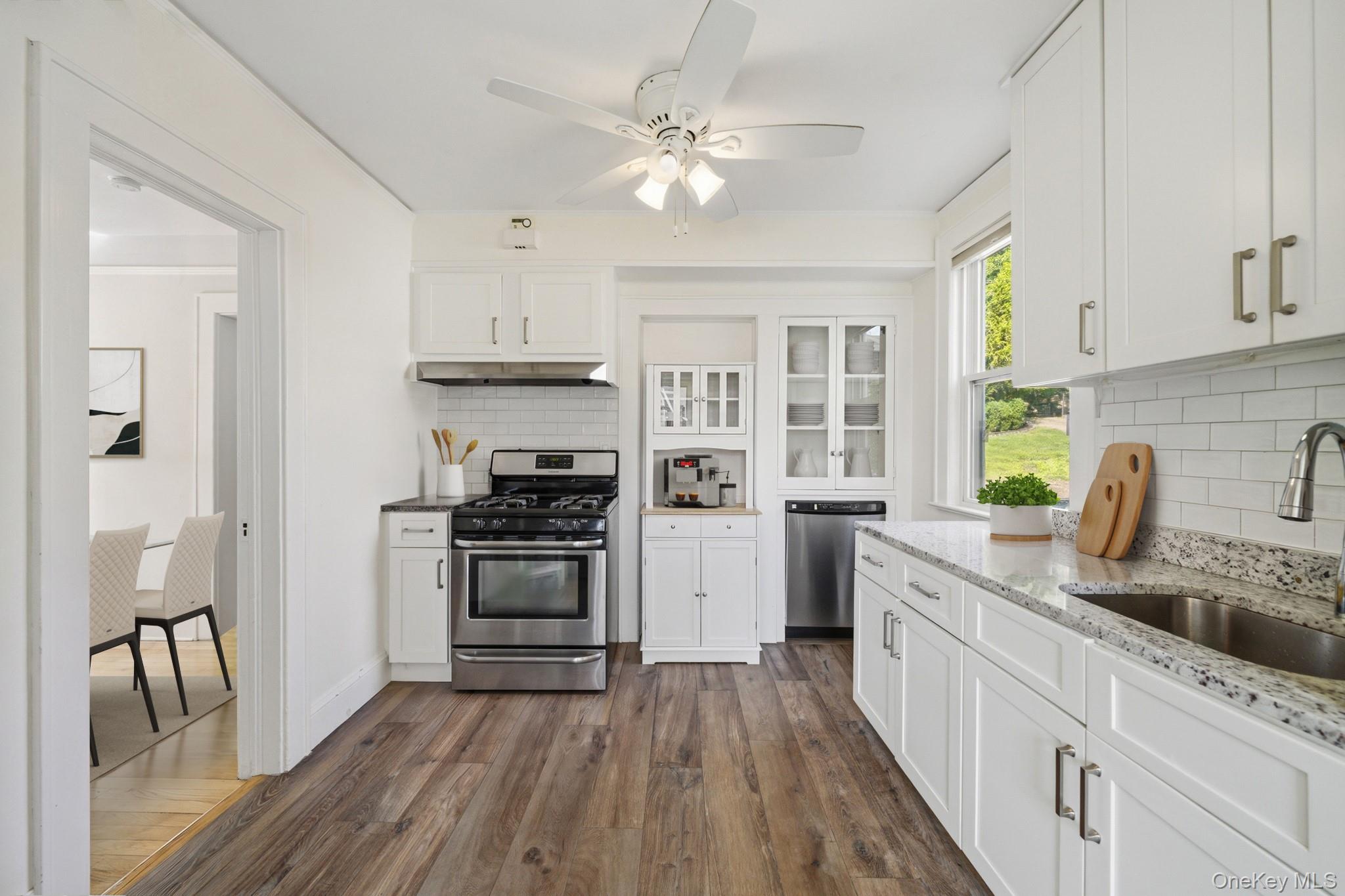 Photo 7 of this property