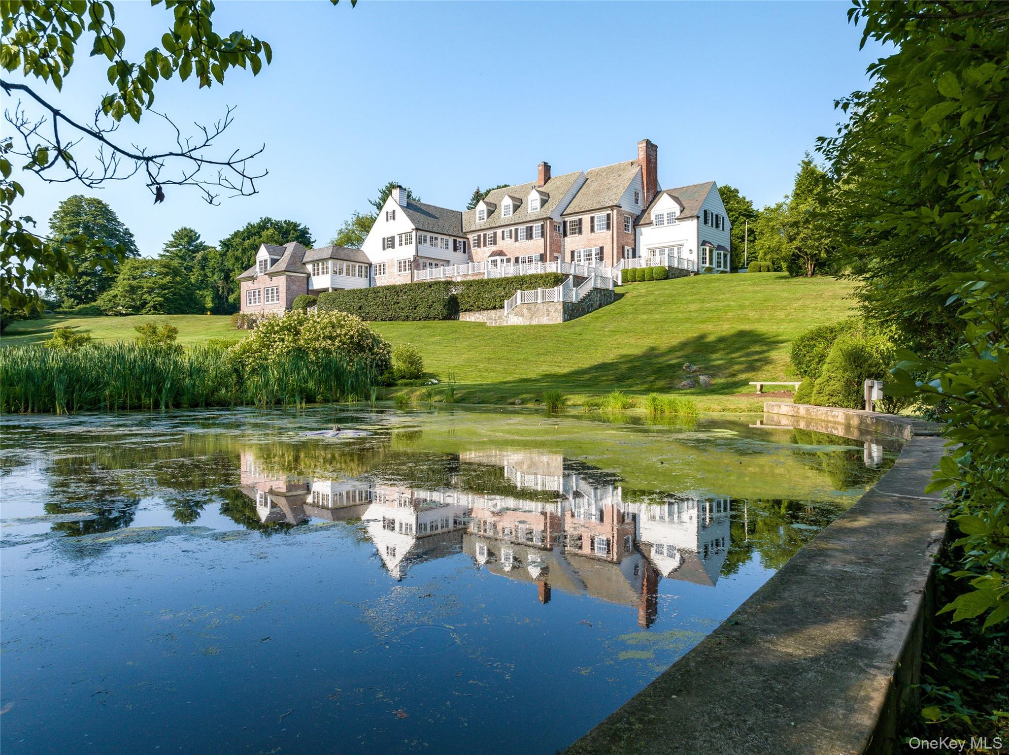 Gracefully elevated above one of Rye's most extraordinary landscapes,...