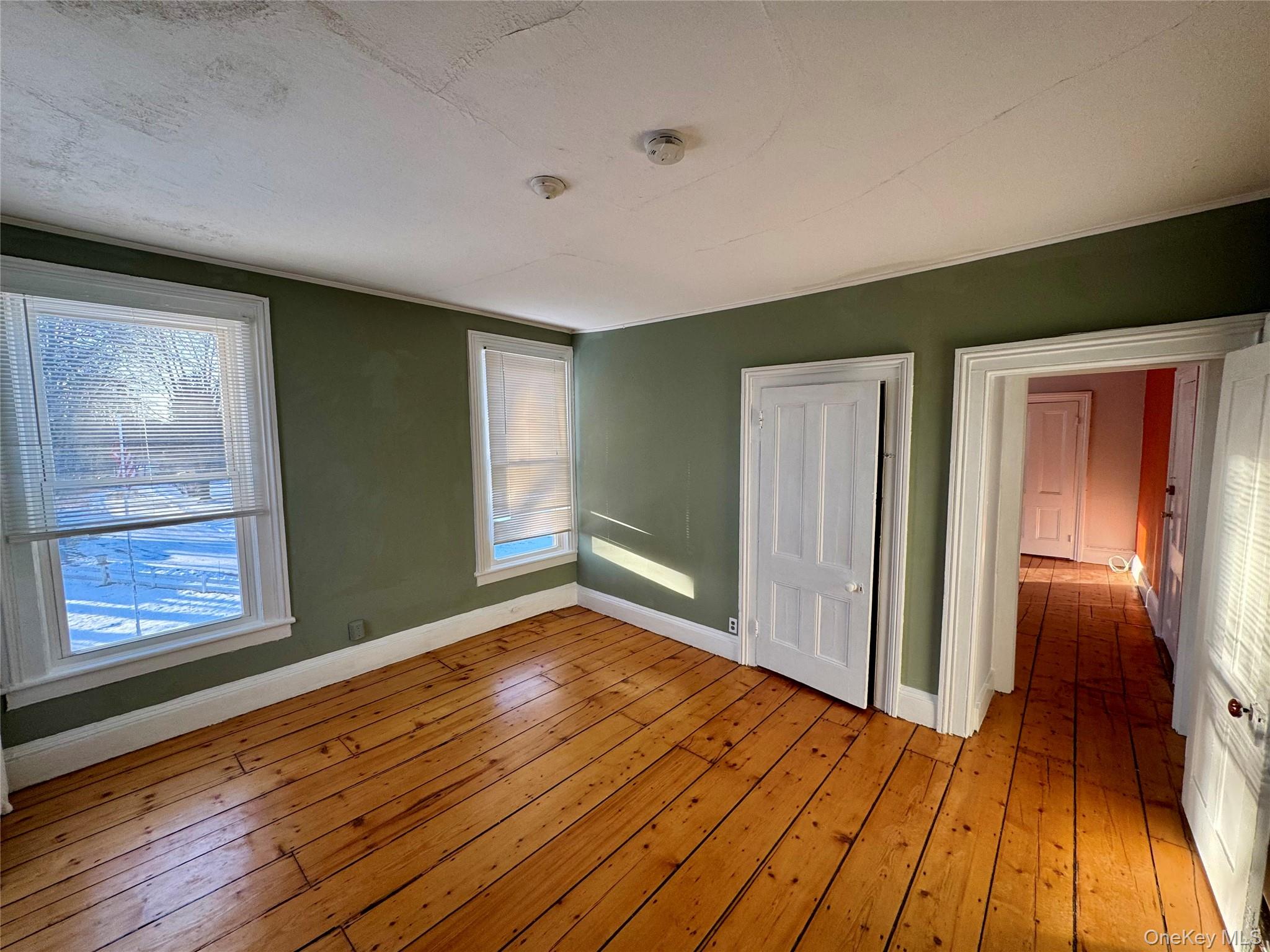 Photo 3 of this property