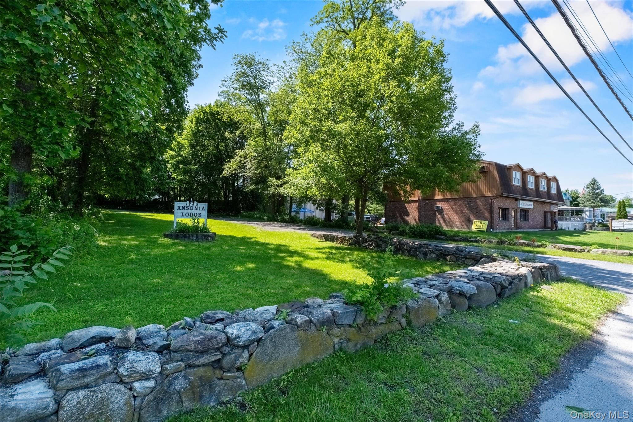 Photo 14 of this property