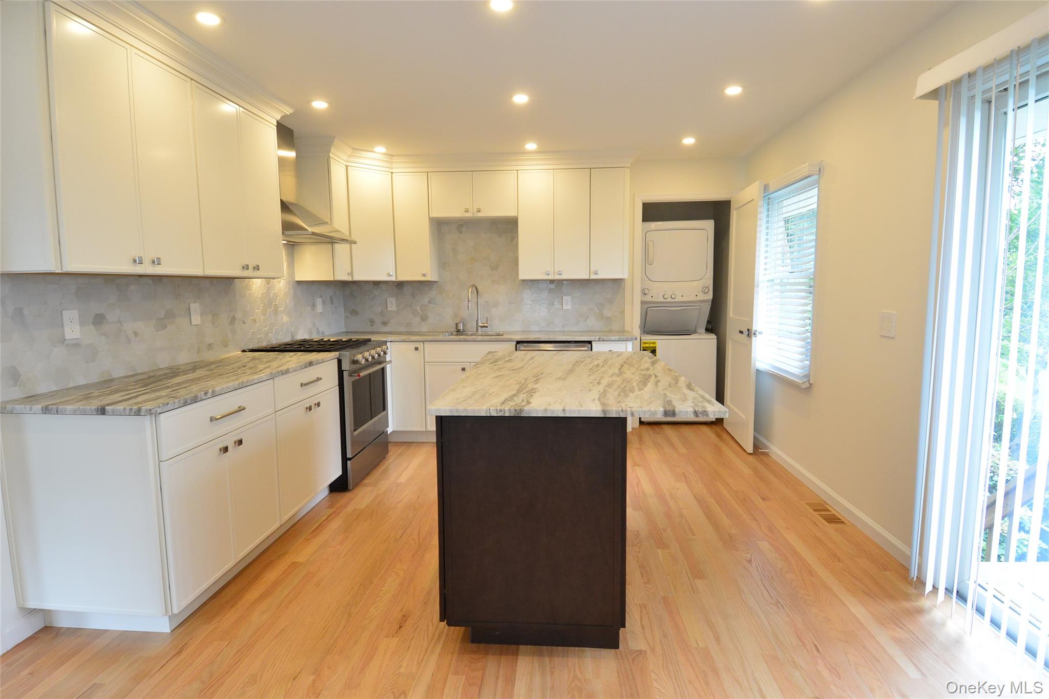 Photo 3 of this property