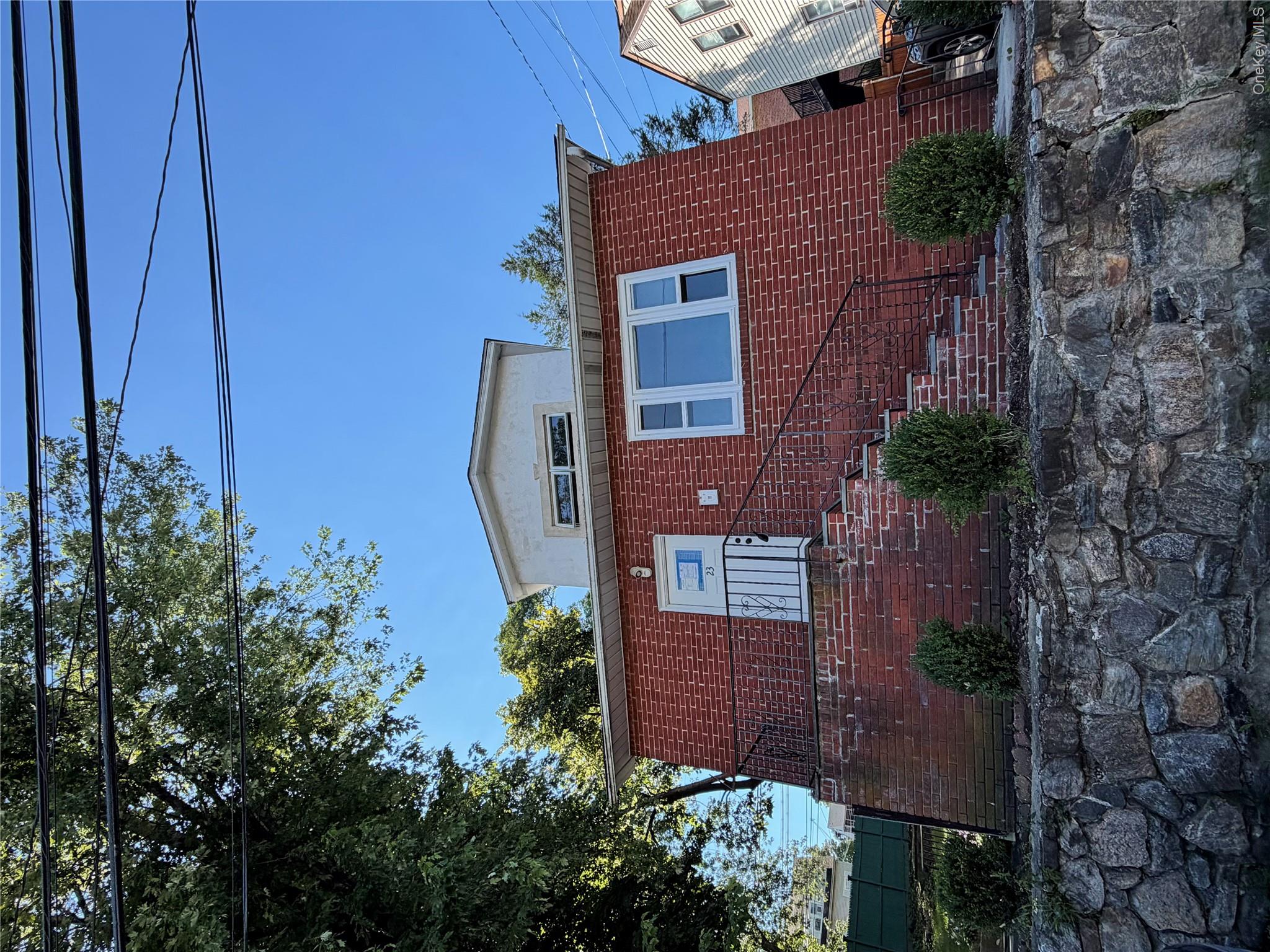 Be the first to occupy this beautifully renovated second-floor 3-bedro...