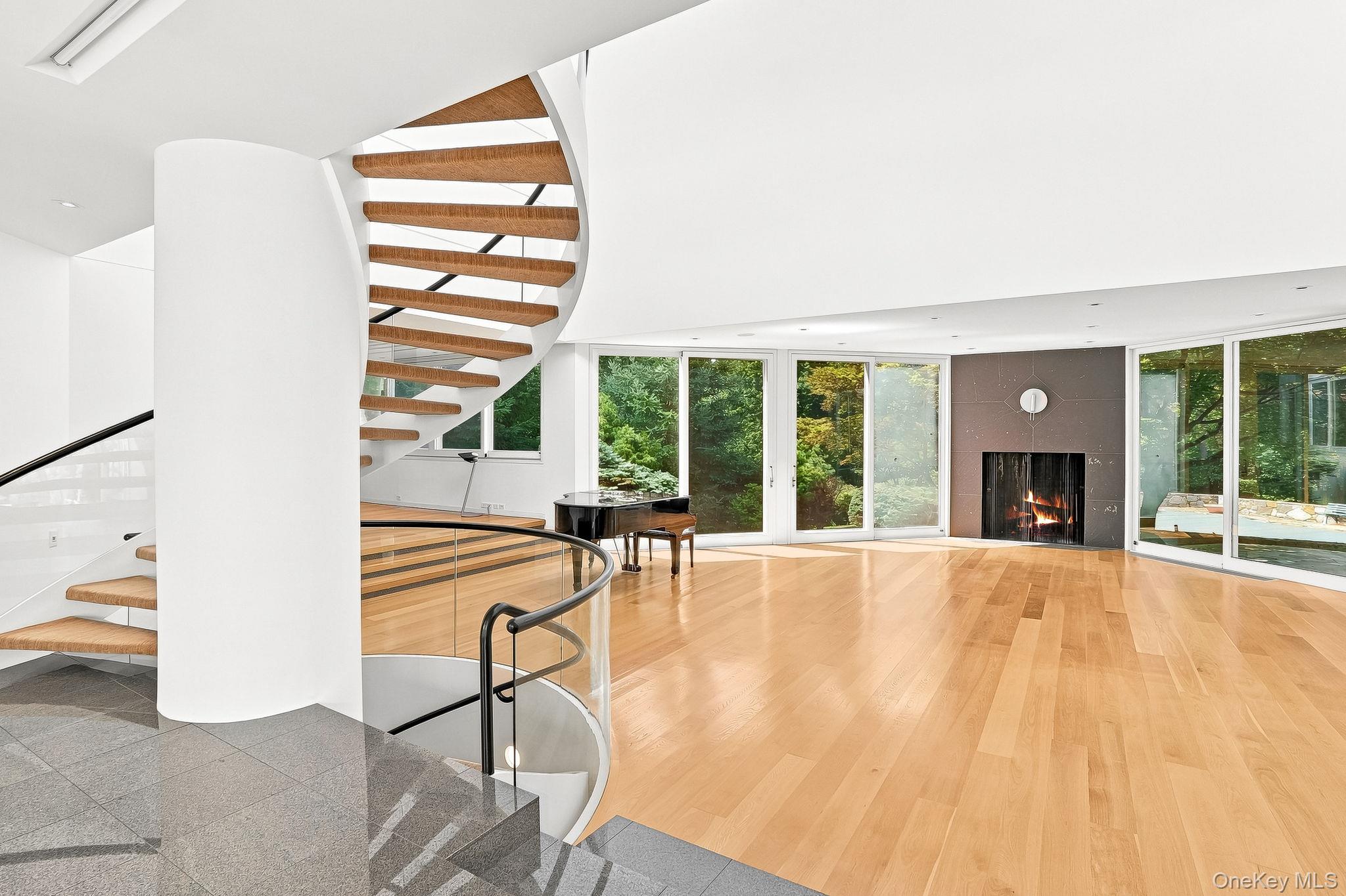 Photo 6 of this property