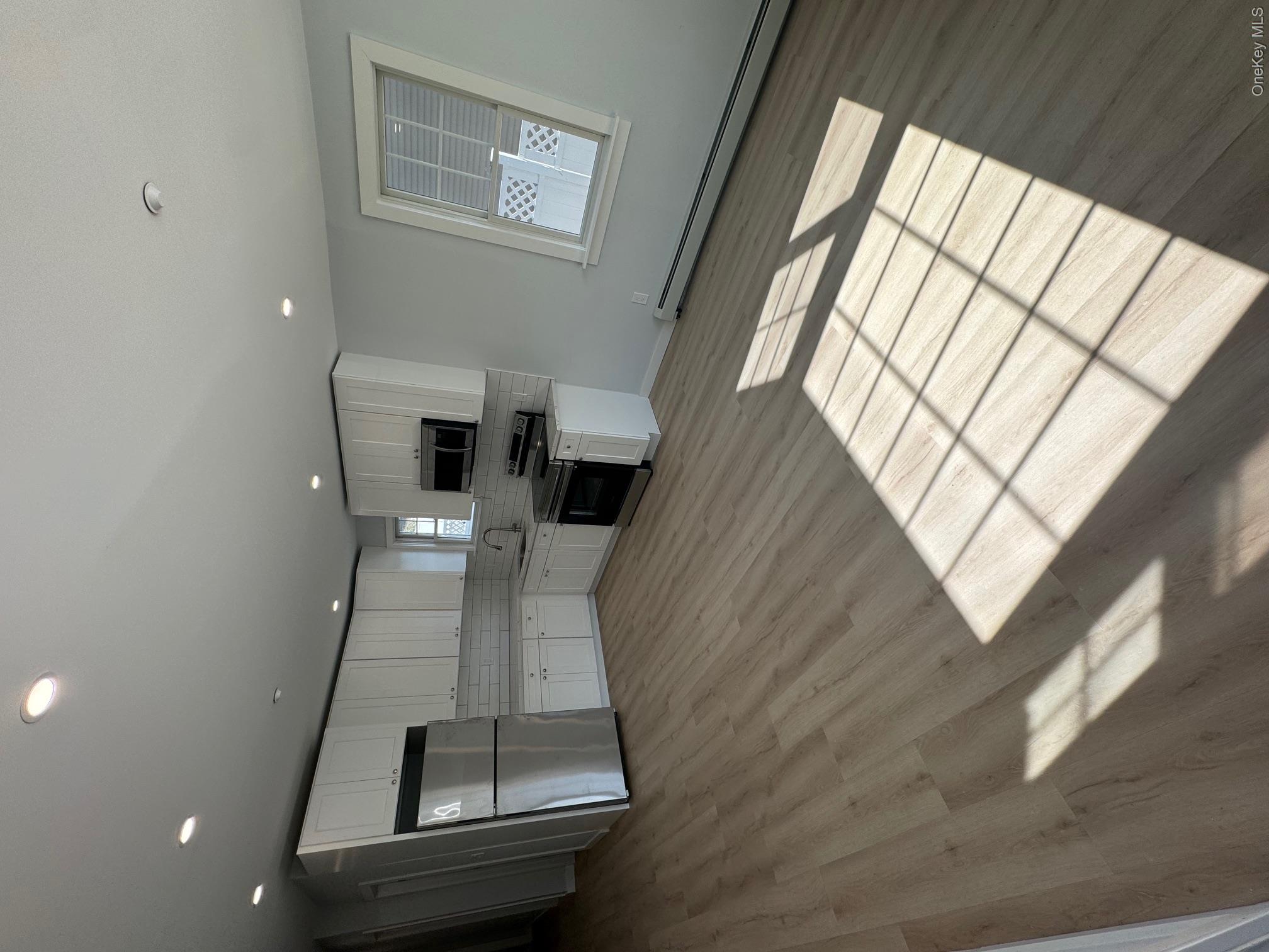 Photo 4 of this property