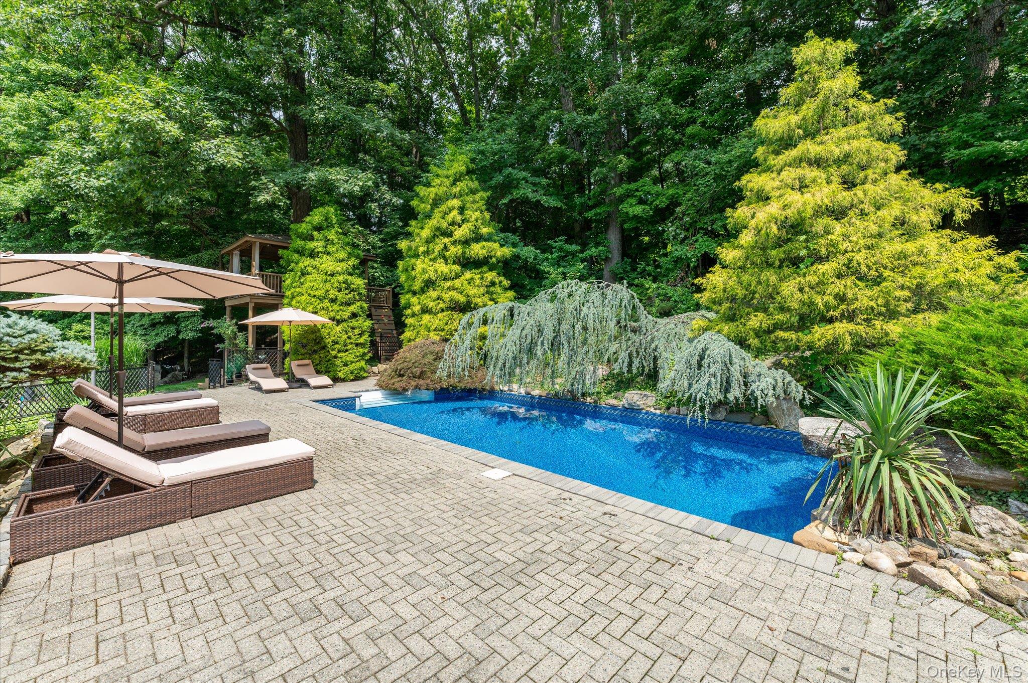Photo 3 of this property
