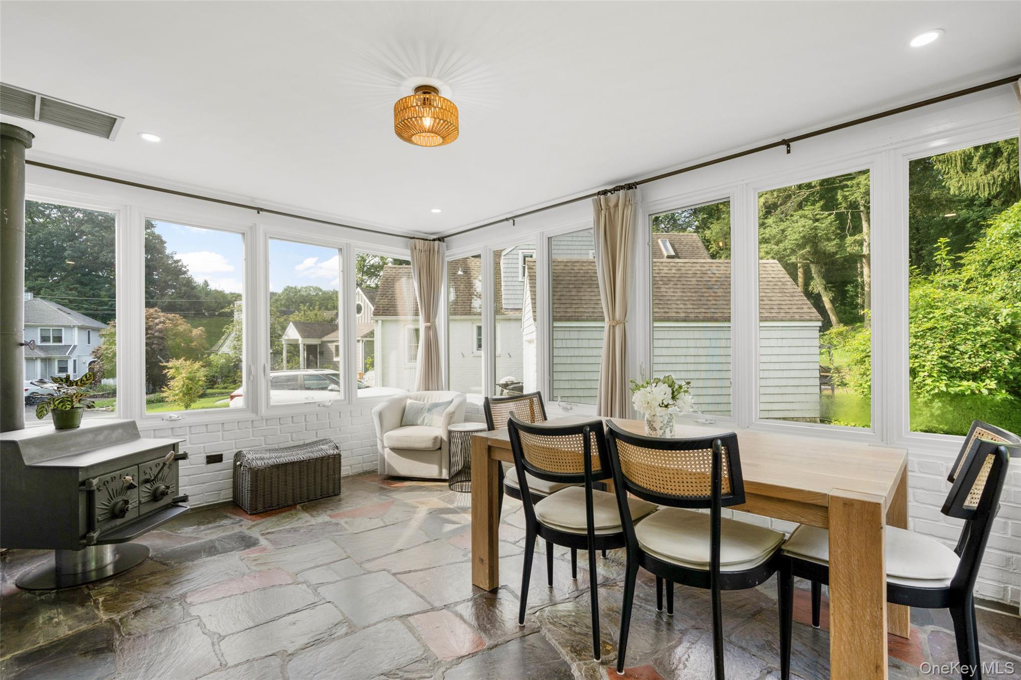 Photo 6 of this property