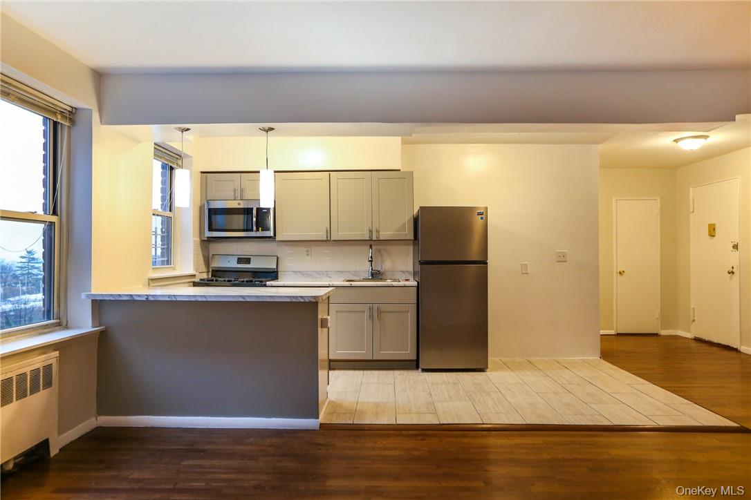 Photo 7 of this property