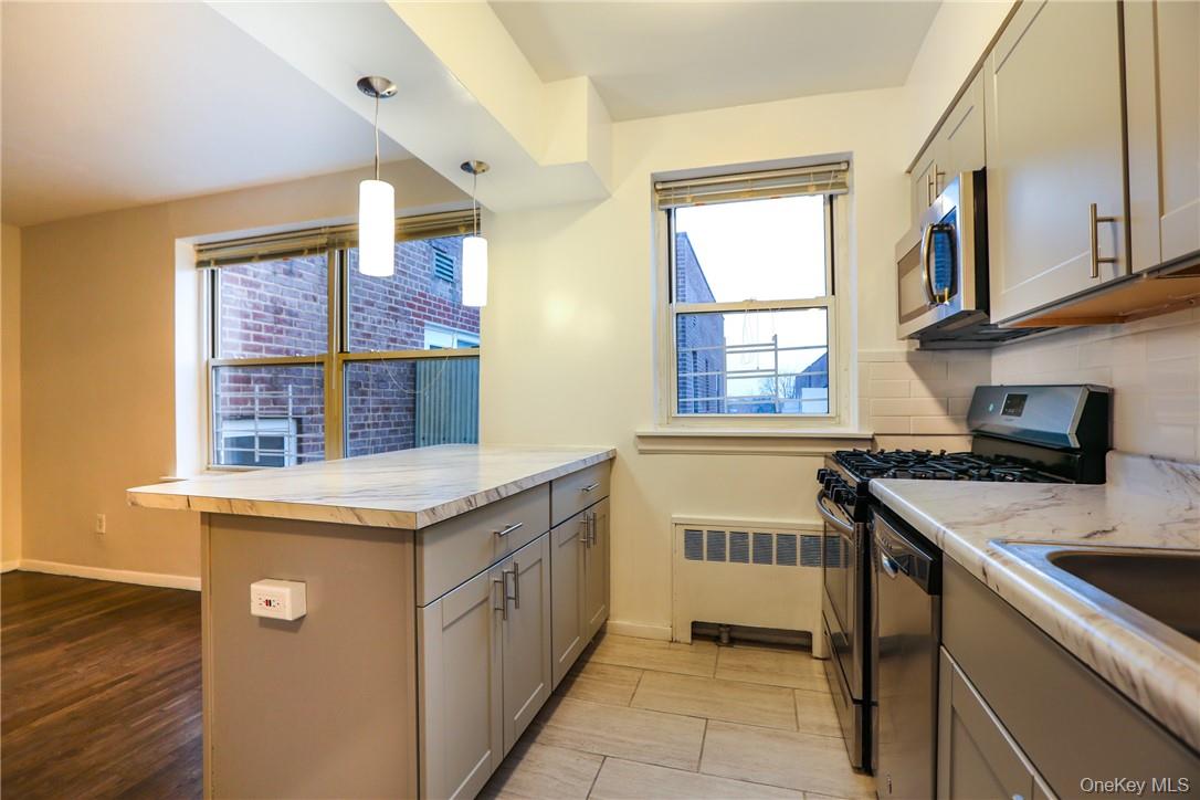Photo 6 of this property