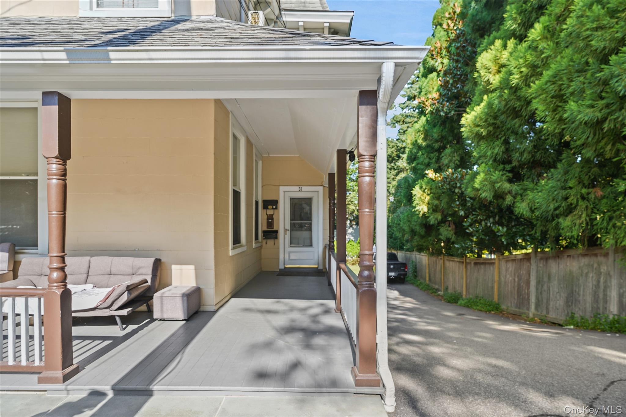 Conveniently located only four blocks from the Irvington Metro-North t...