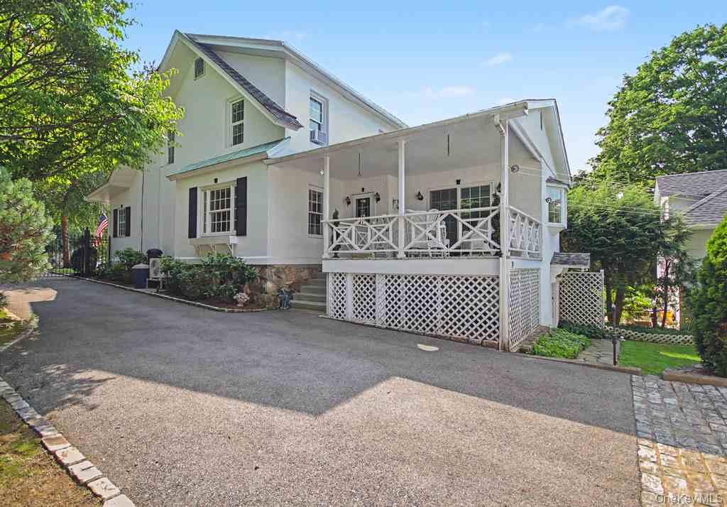 Photo 33 of this property