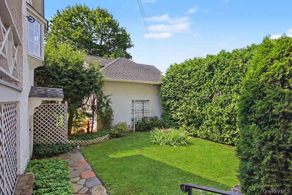 Photo 34 of this property