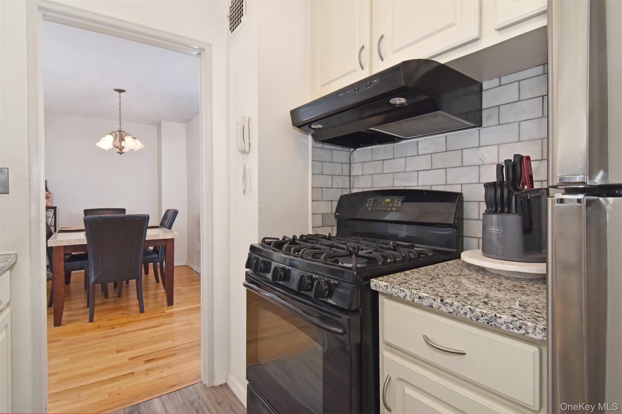 Photo 7 of this property