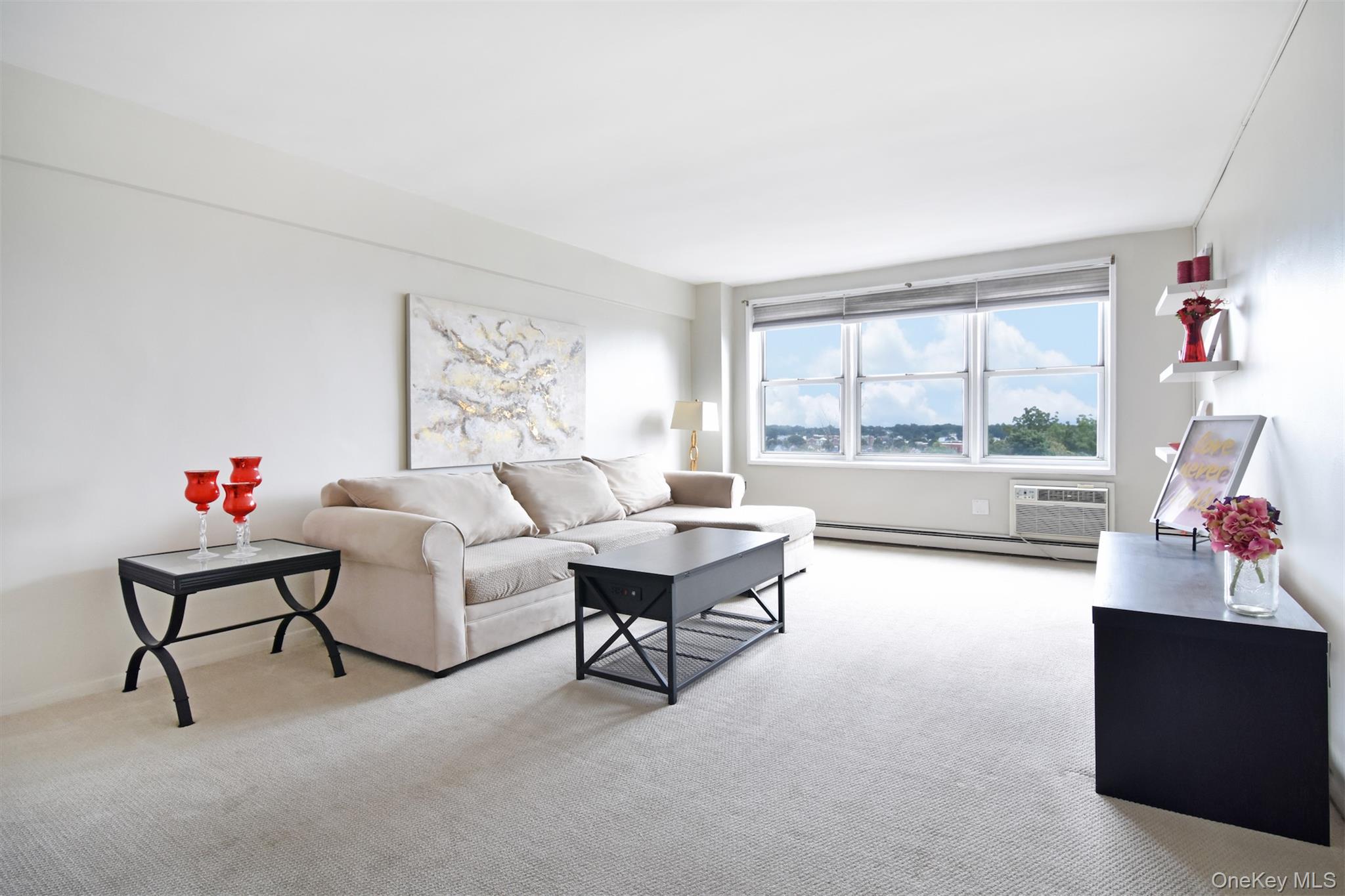 Welcome to The Imperial! Perched on the fourth floor, this bright and...