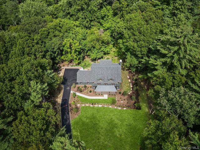 Photo 3 of this property