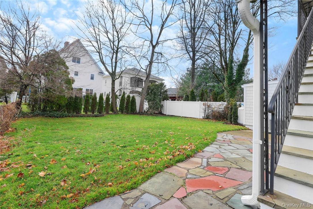 Photo 33 of this property