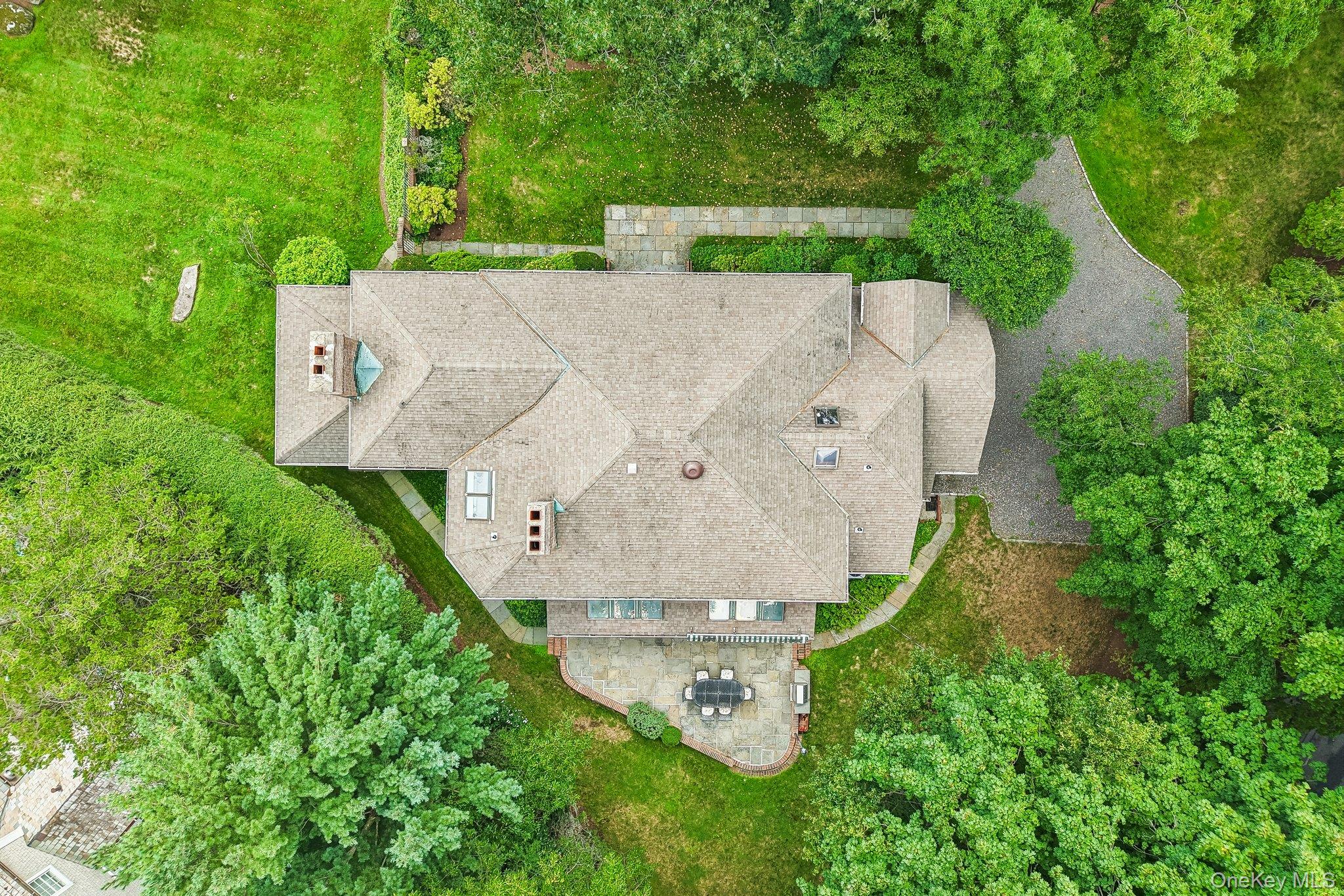 Photo 9 of this property