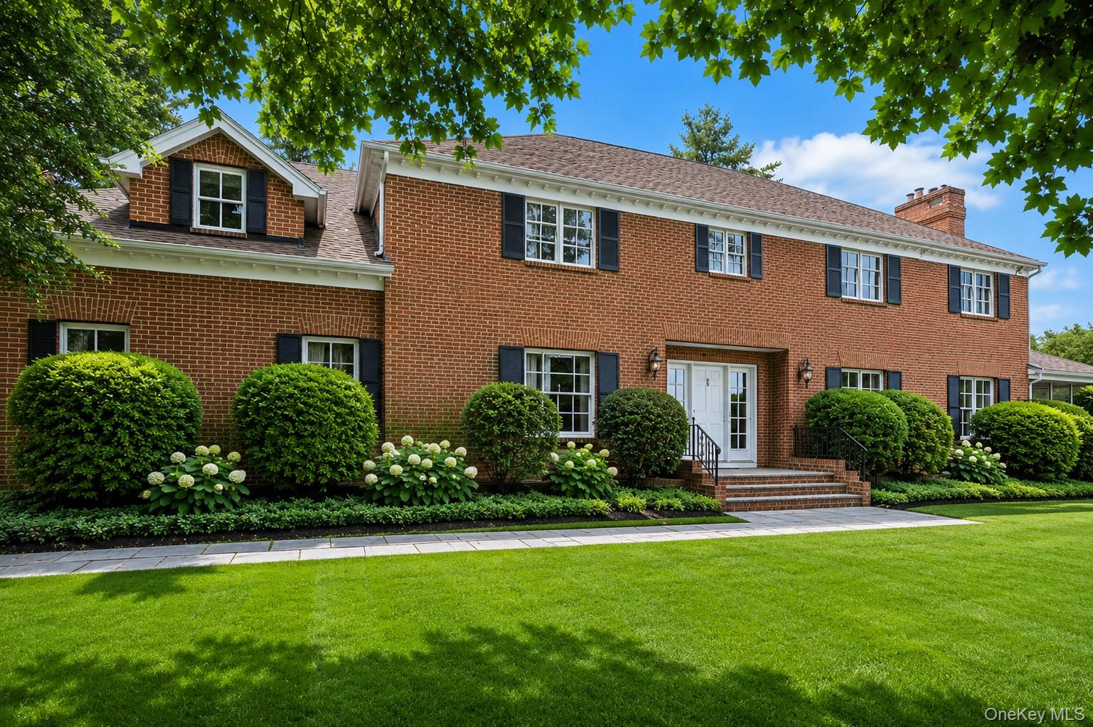 Nestled in the heart of Rye's coveted Greenhaven waterfront community,...