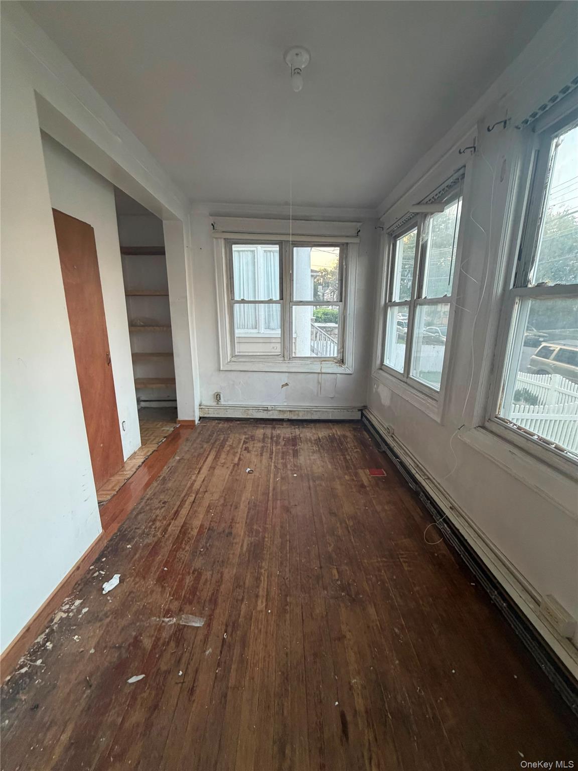 Photo 4 of this property