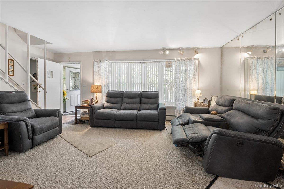 Photo 4 of this property