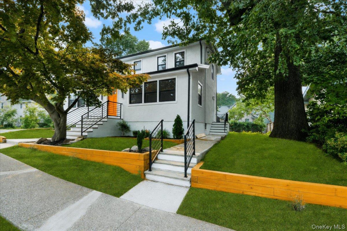 Photo 3 of this property