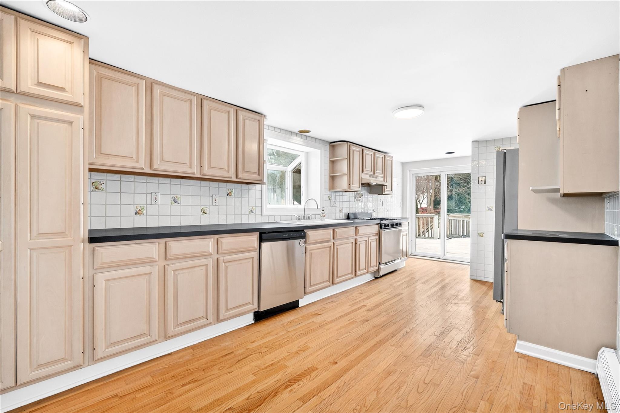 Photo 7 of this property