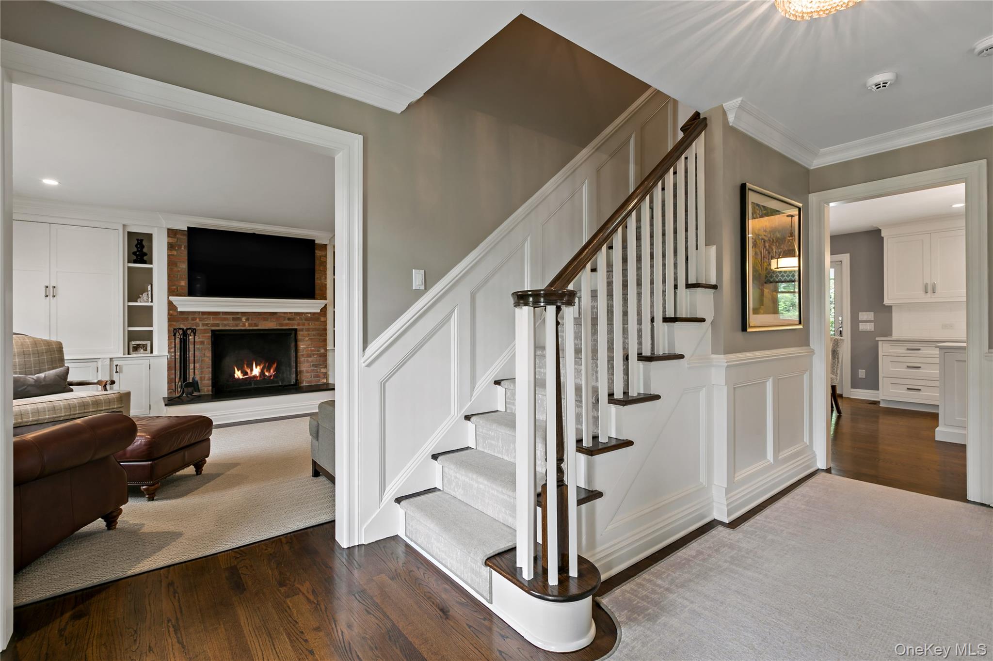 Photo 4 of this property