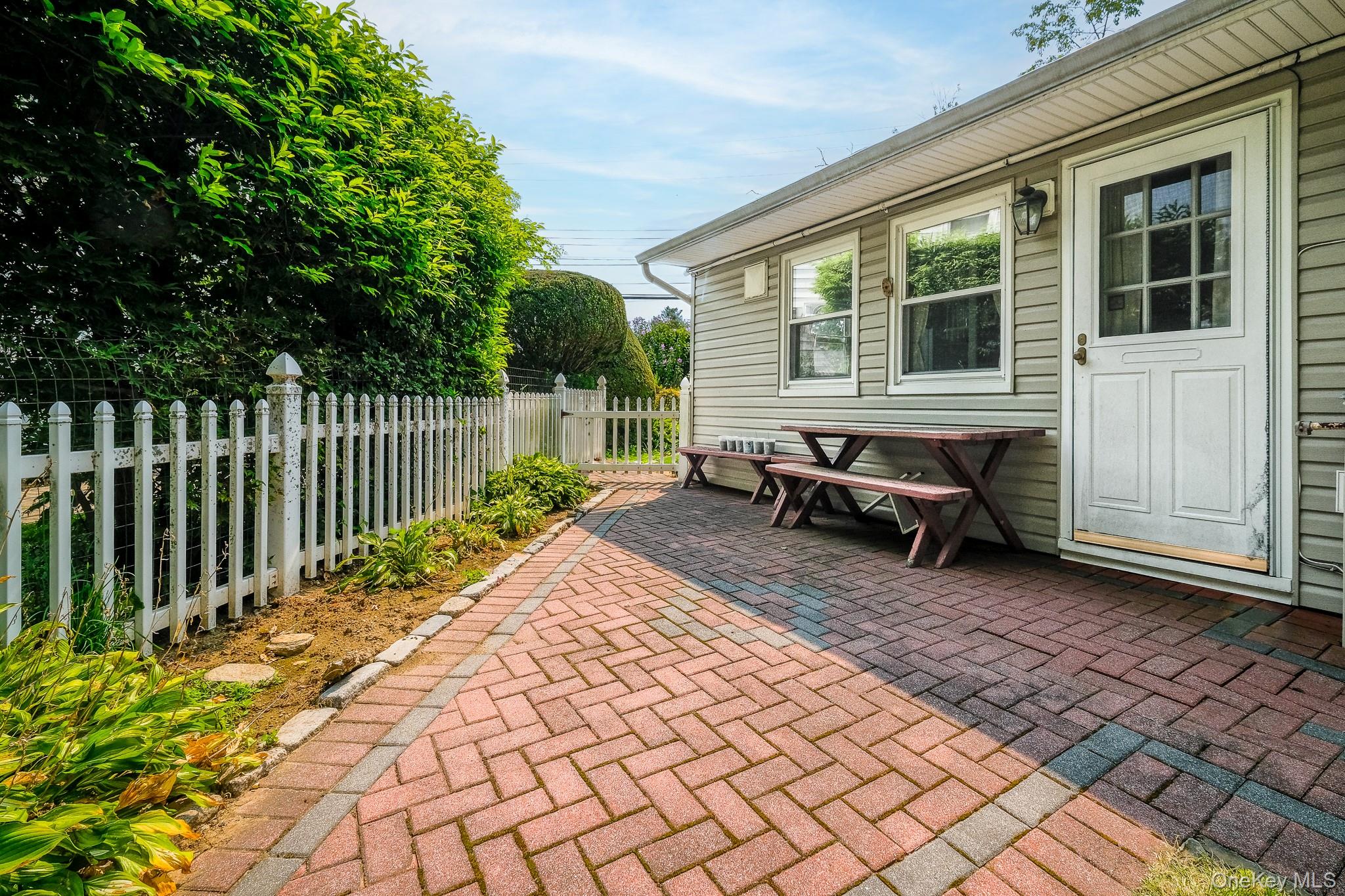Photo 5 of this property