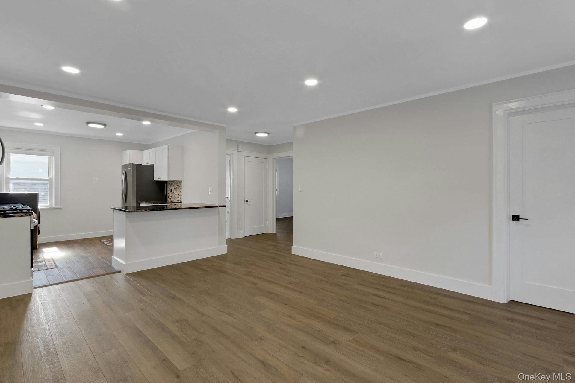 Photo 4 of this property
