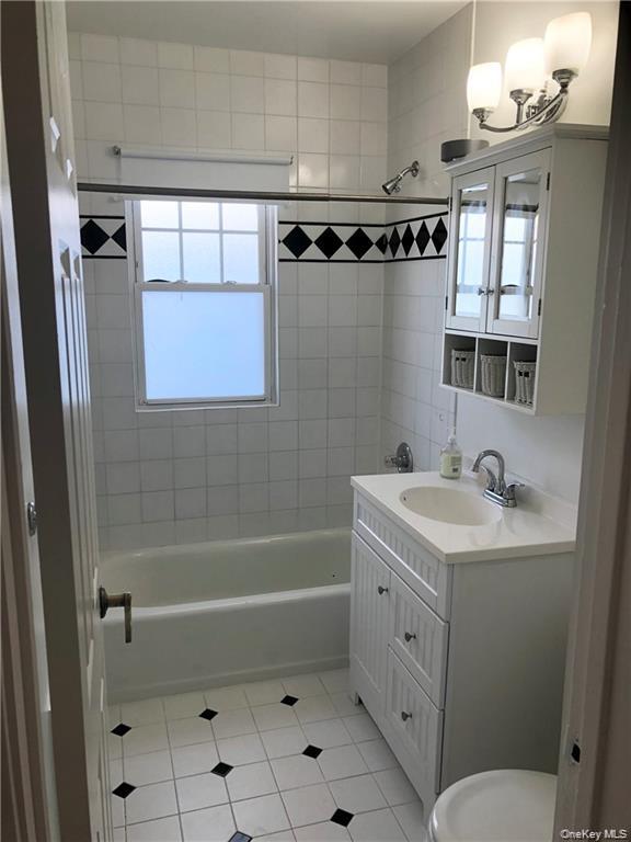 Photo 7 of this property
