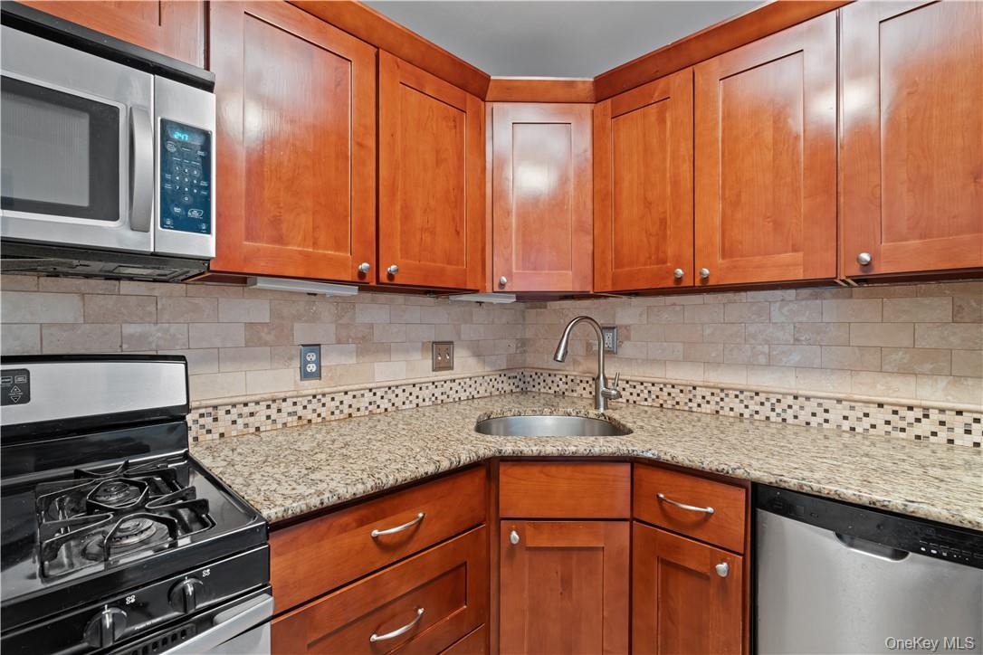 Photo 6 of this property