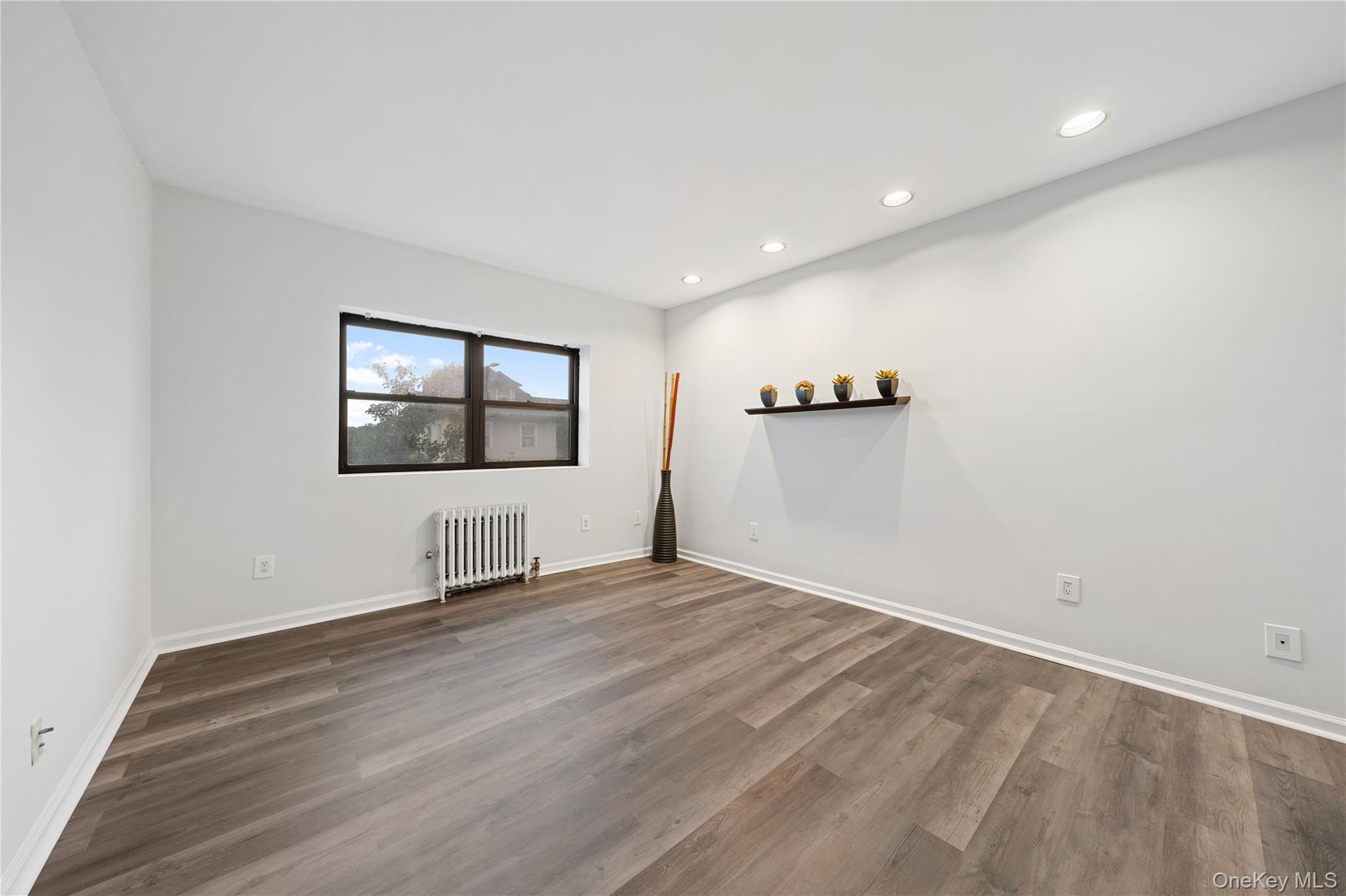Photo 3 of this property