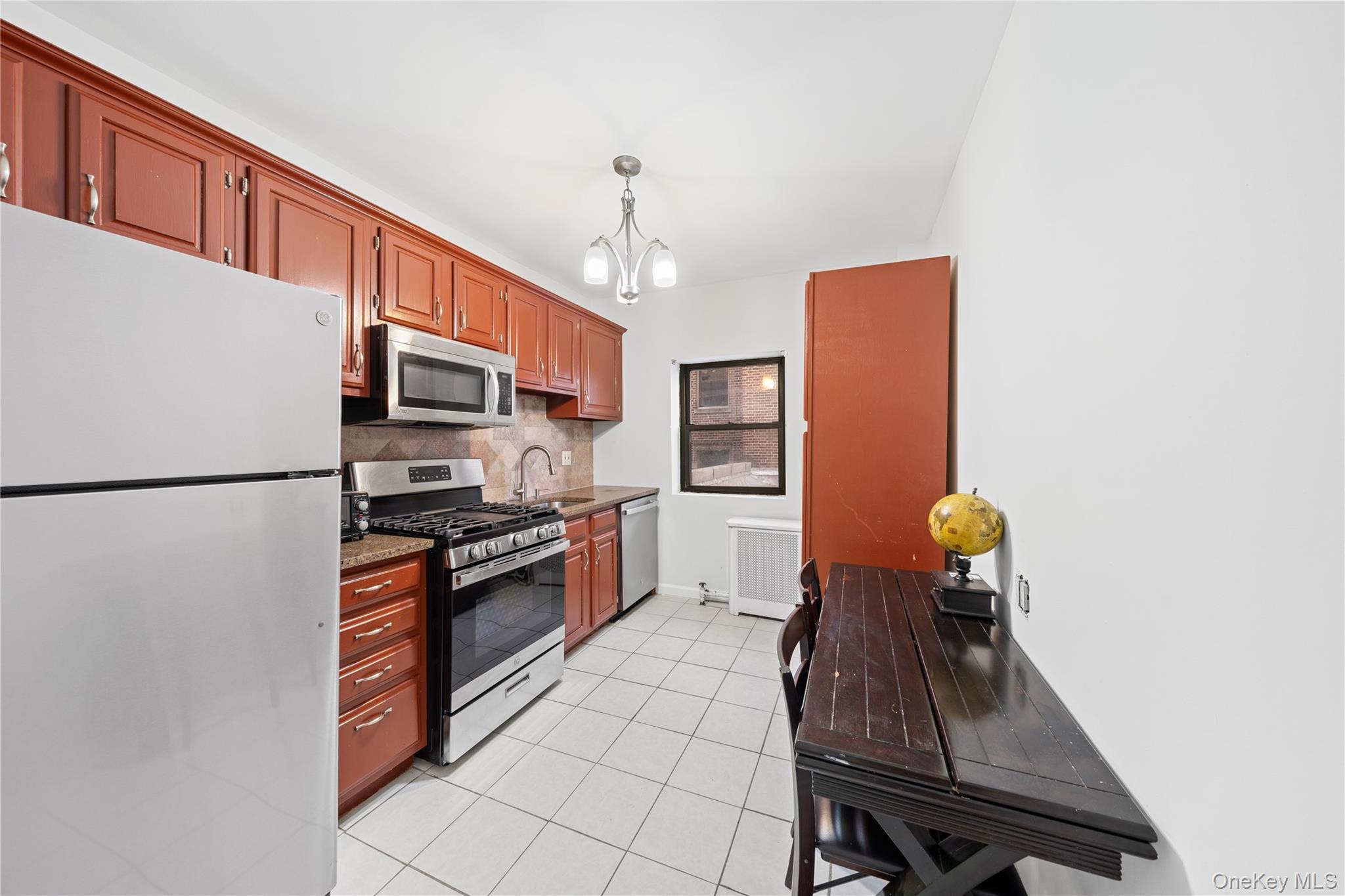 Photo 7 of this property