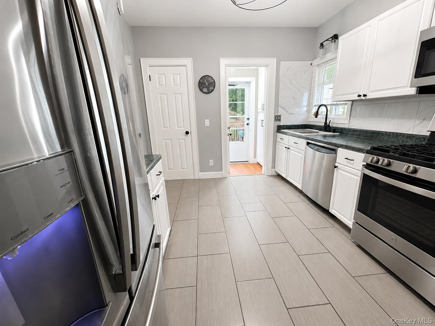 Photo 6 of this property